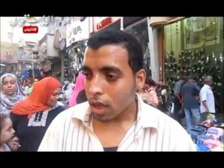 الزى المدرسى ينتظر المواطن العازف عن الشراء