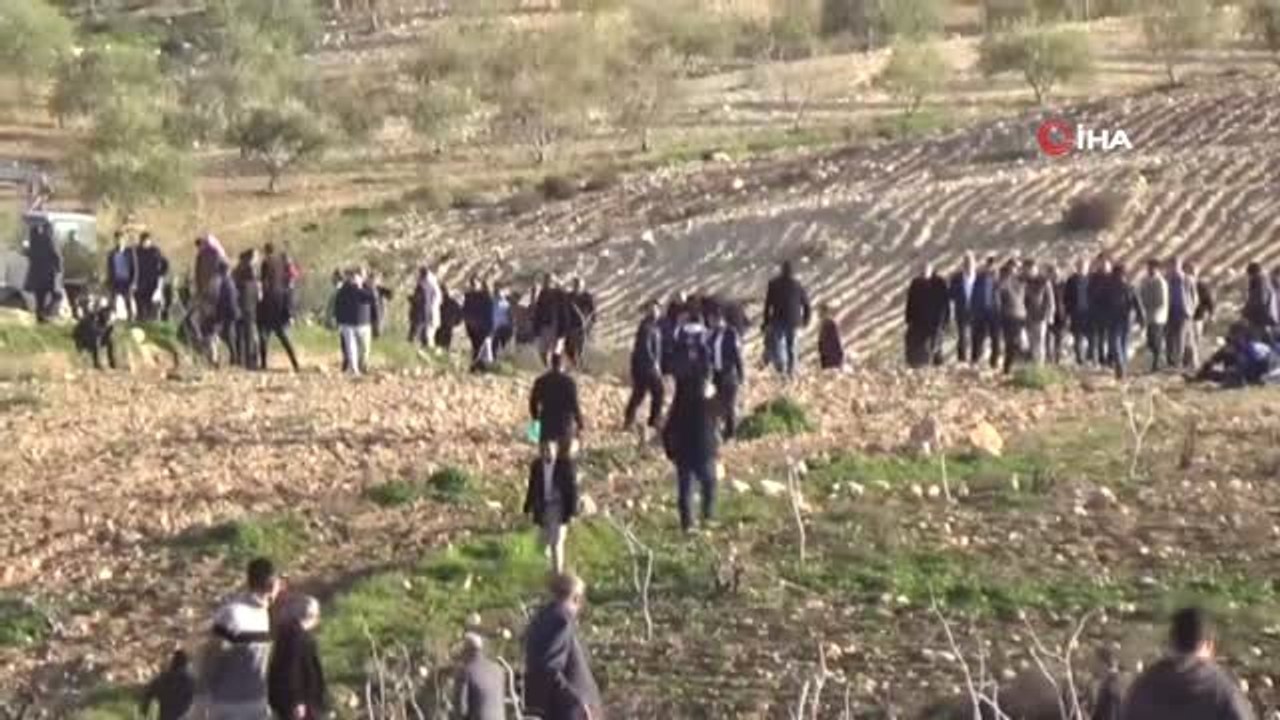 Akıma Kapılıp Elektrik Direğinde Asılı Kalan İşçi Feci Şekilde Can Verdi