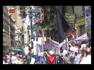 خطيب الجمعة بالميدان يطالب المتظاهرين بضبط النفس