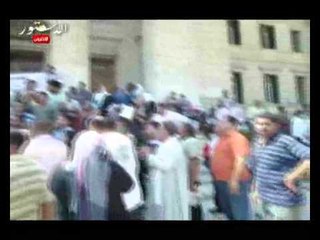 تظاهر الموظفين فى جامعة القاهر لليوم الثالث