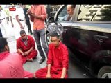 عمال غاز اسوان يقطعون طريق مجلس الوزراء لتجاهل مطالبهم