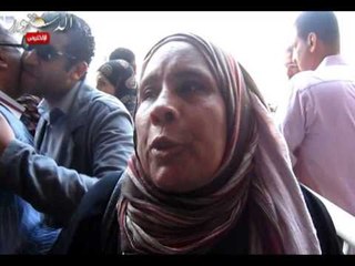 " سيدة " تطالب بالافراج الصحى عن مبارك