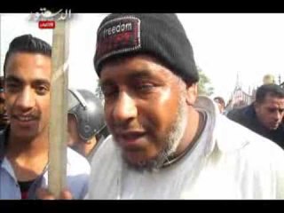 مؤيدو مرسى يطالبون بحل المحكمة الدستورية