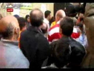 ابو الفتوح يخترق صفوف الناخبين