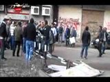 اشتباكات بالتحرير بين المعتصمين والسائقين بسب غلق الميدان
