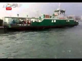 ورد النيل يهاجم المجرى الملاحى لقناة السويس