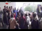 تظاهر الباعة الجائلين أمام محافظة أسيوط