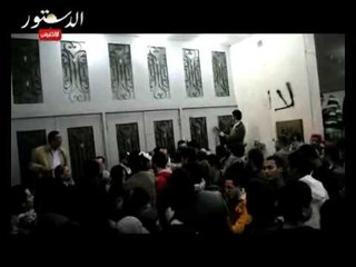 متظاهرون يحاولون اقتحام مبنى محافظة الدقهلية