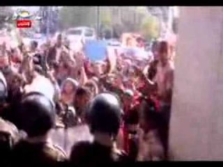 تظاهر طلاب مدرسة الفتح باسيوط لعدم تبادل الفترات