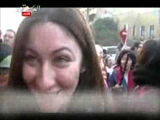 الفنانه جيهان فاضل ترفع الشومة بمسيرة لا للمتحرشين