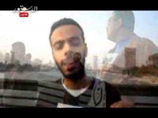 وقفة صامتة على كوبري قصر النيل للتنديد بقتل الجندي