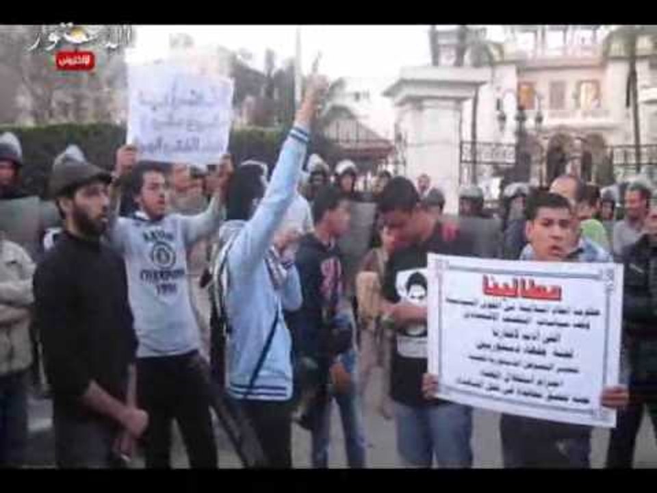 بدء العصيان المدني أمام محافظة الجيزة وتكثف أمني شديد
