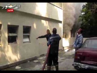 سيارة اسعاف تصل اتحاد الكرة وتحذر من سقوط المبنى