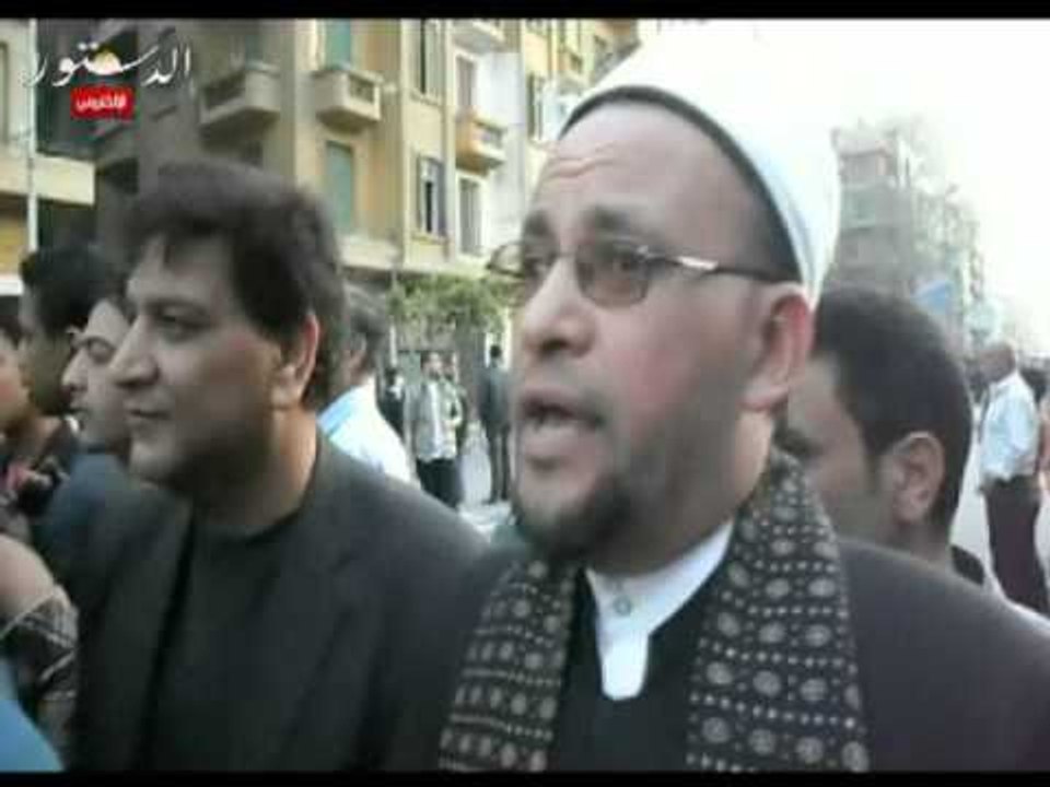 شيخ أزهري امام الكتدرائيه ينادي بالوحده الوطنيه‎