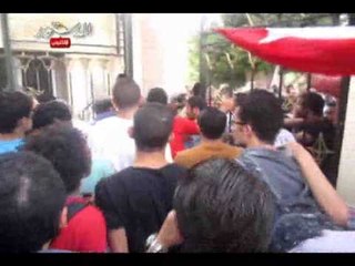 الأمن يمنع مسيرة طلاب عين شمس من الوصول للحرم الجامعى