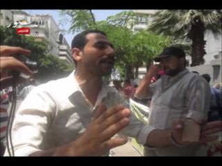 "شبكات" يهددون باشعال النيران بانفسهم أمام" الوزراء"