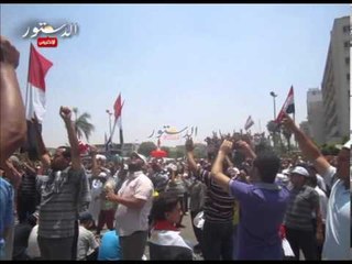 عشيرة مرسي يواصلون الاعتصام امام الحرس الجمهوري