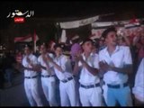 رجال الشرطة يرقصون مع متظاهرى التحرير احتفالا برحيل مرسى وقدوم رمضان