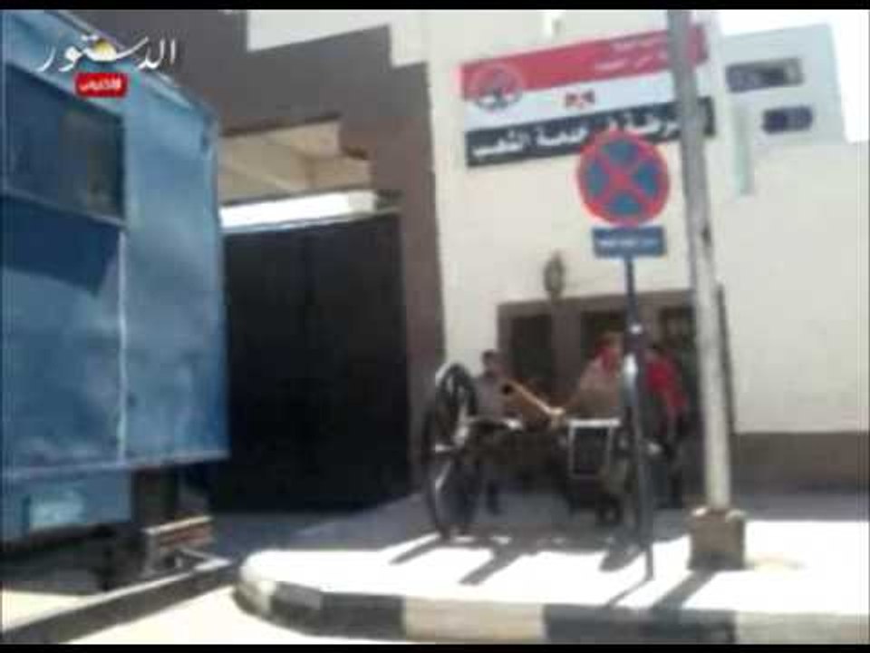 هدوء أمام المنشأت الشرطية بالفيوم