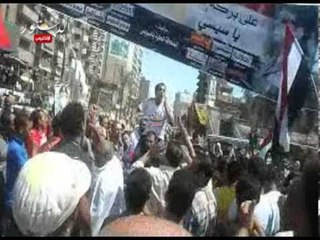 السوايسه يرفعون صور السيسى لتفويض الجيش و الشرطة في مواجهة الإرهاب‎