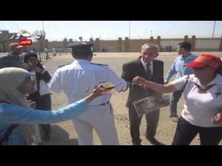 أبناء مبارك يضربون فتاة اخوانية والأمن ينقذها