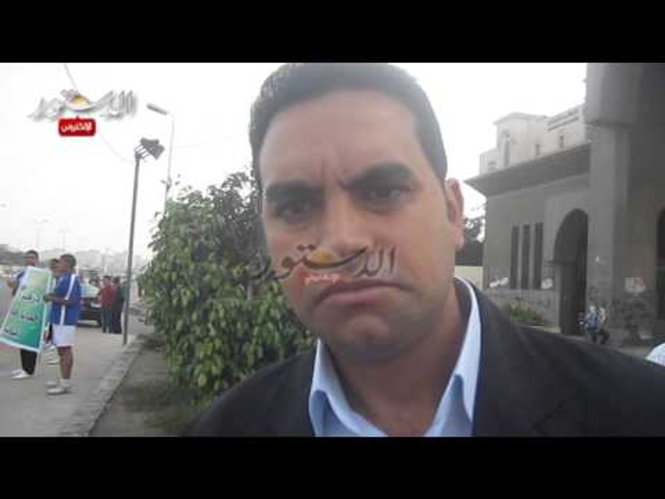 طلاب واساتذة وموظفو الأزهر يتظاهرون ضد عنف الإخوان بالجامعة