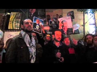 مؤيدو صباحي يهتفون ضد العسكر و يهاجمون جبهة الانقاذ