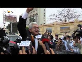صباحي يغادر مقر العليا للانتخابات بعد تسليم أوراق ترشحه