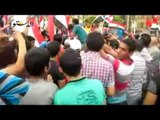 هتافات للجيش والشرطة فى التحرير إحتفالا بالسيسى