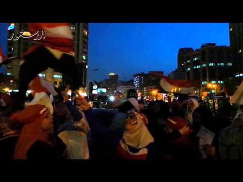 تزايد اعداد المواطنين للاحتفال بفوز السيسي بميدان مصطفى محمود
