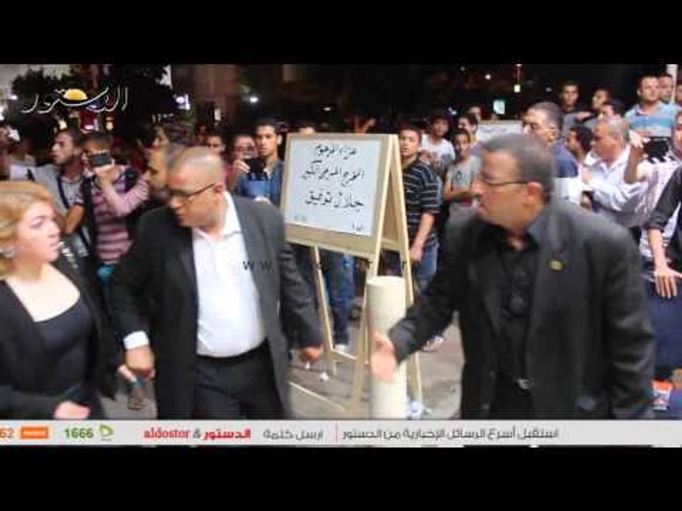 عزاء والد "رامز جلال" بحضور عدد كبير من نجوم الفن والإعلام