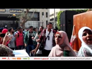 مهرجان شعبى بالحرم الجامعى.. طلاب القاهرة يرقصون على أنغام "فرتكه فرتكه" بإحتفالية "الأنشطة"