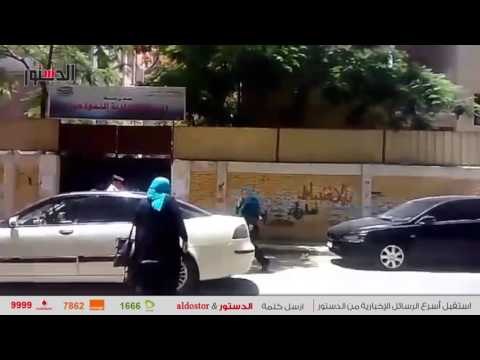 الدستور | غضب أولياء الامور أمام مدرسة المنيرة الثانوية بعد اندلاع الحريق خوفاً على أبنائهم