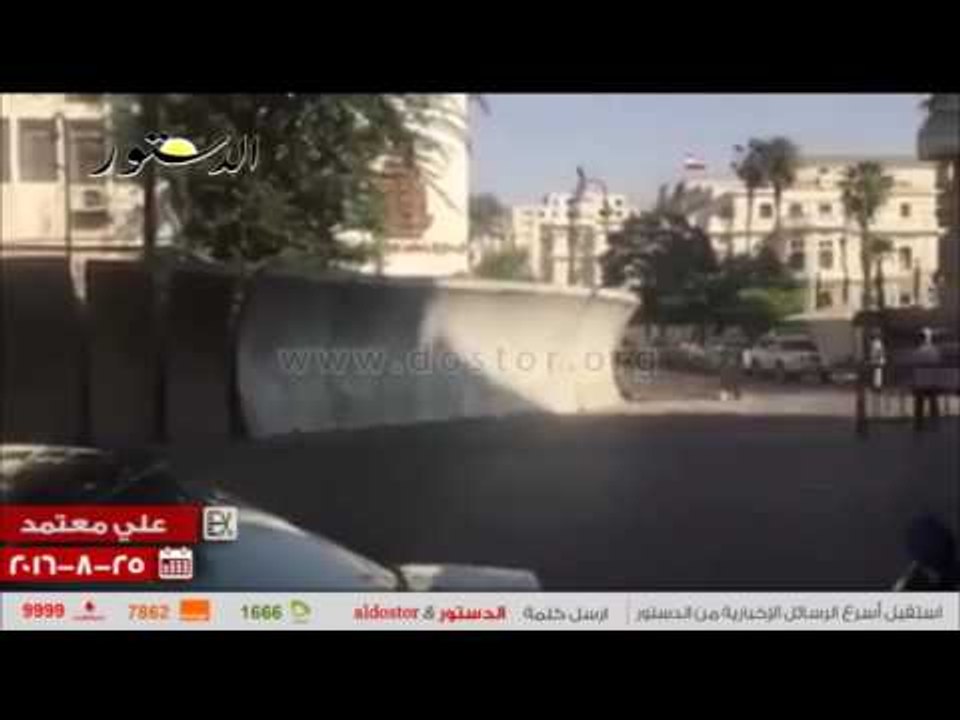 حنفي يتخلف عن موكب الوزراء ويخرج من الباب الخلفي