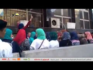 قوات الأمن تفصل بين طلاب معهد التمريض