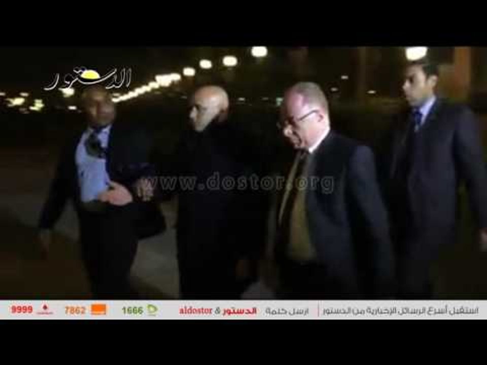 وزير الثقافة وإلهام شاهين ويسرا يحضرون عزاء "الساحر"