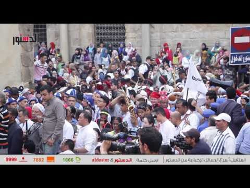 الدستور | حوار الطبول من أجل السلام: مزيكا نيجيري في شارع المعز