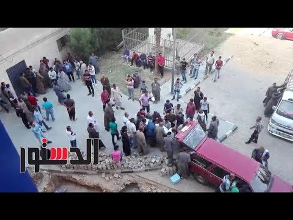 الدستور | أهالى ضحايا «حادث سنور بنى سويف» يتسلمون الجثامين