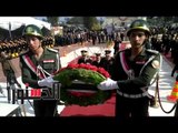 الدستور | قيادات الإسكندرية يضعون الزهور على النصب التذكاري لشهداء الشرطة