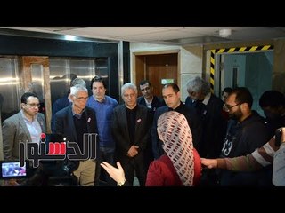 الدستور | الجهاز الفنى للمنتخب يتجول داخل مستشفى بهية