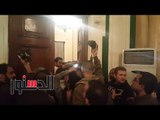 الدستور - تجمع أعضاء «الوفد» في مكتب «أبو شقة» احتفالا بفوزه
