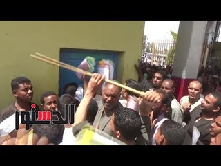 الدستور | إعلان التوظيف بشركة تعدين أسوان يثير غضب الشباب