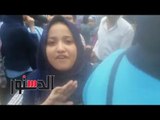 الدستور |  الطالبات تستقبل أمهاتهم بالدموع والصرخات من امتحان اللغة الإنجليزية