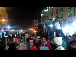 الدستور | بالطبل البلدى والرقص.. شباب يحتفلون بالمولد النبوى