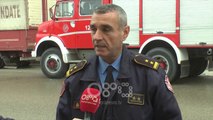 Ora News - Durrës, 15 persona u asfiksuan nga flakët që shpërthyen në katin e 7 të pallatit
