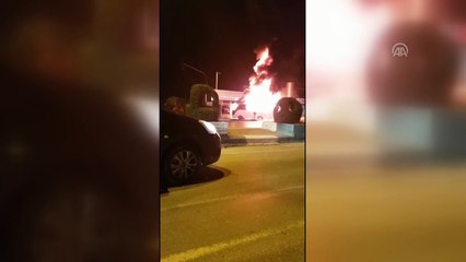 Osmaniye'de yangın çıkan midibüs kullanılamaz hale geldi