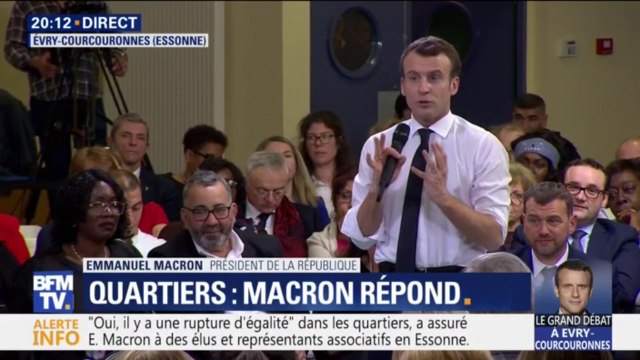 Emmanuel Macron justifie l'augmentation des frais d'inscription à l'université pour les étudiants étrangers