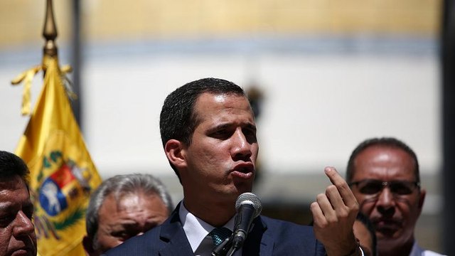 España y 18 países europeos reconocen a Guaidó como presidente