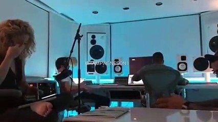 Shakira & Nicky Jam - Perro Fiel (The Story Behind the song)