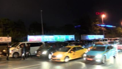 Darp Edilen Uber Sürücüsüne Destek Eylemi